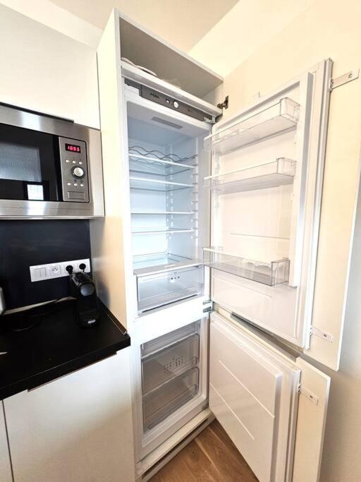 Luxurious Near The Center - Entire Unit * Prague