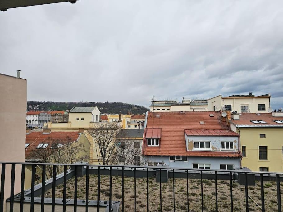 Appartement Luxurious Near The Center - Entire Unit Prague