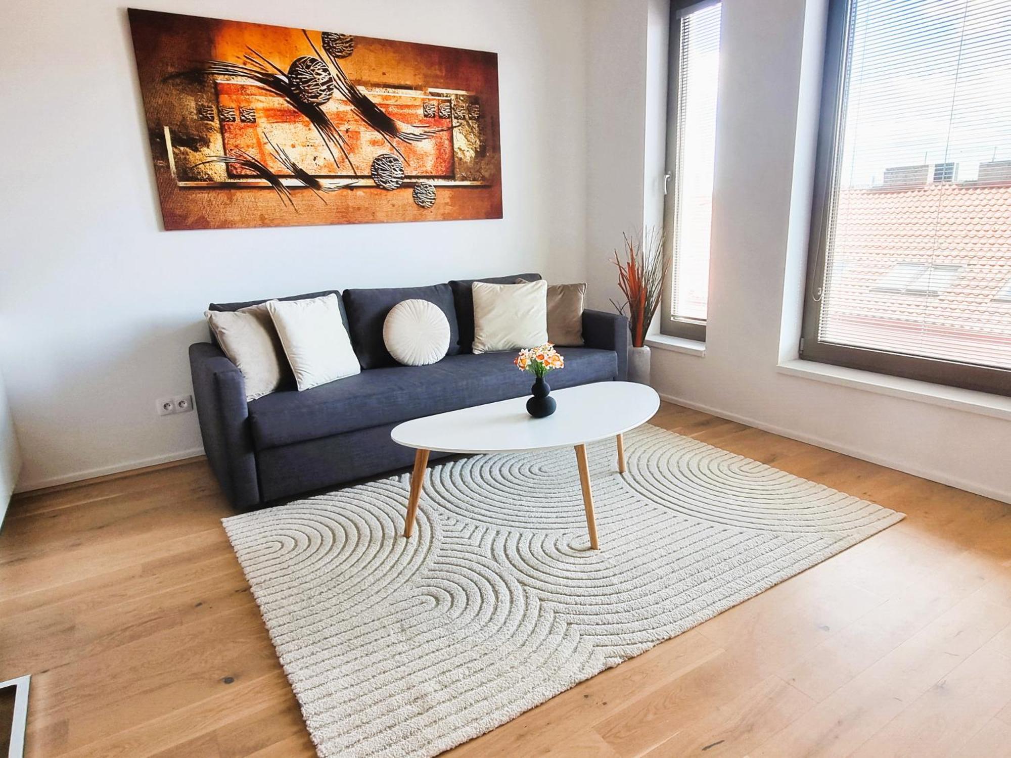 Luxurious Near The Center - Entire Unit * Prague